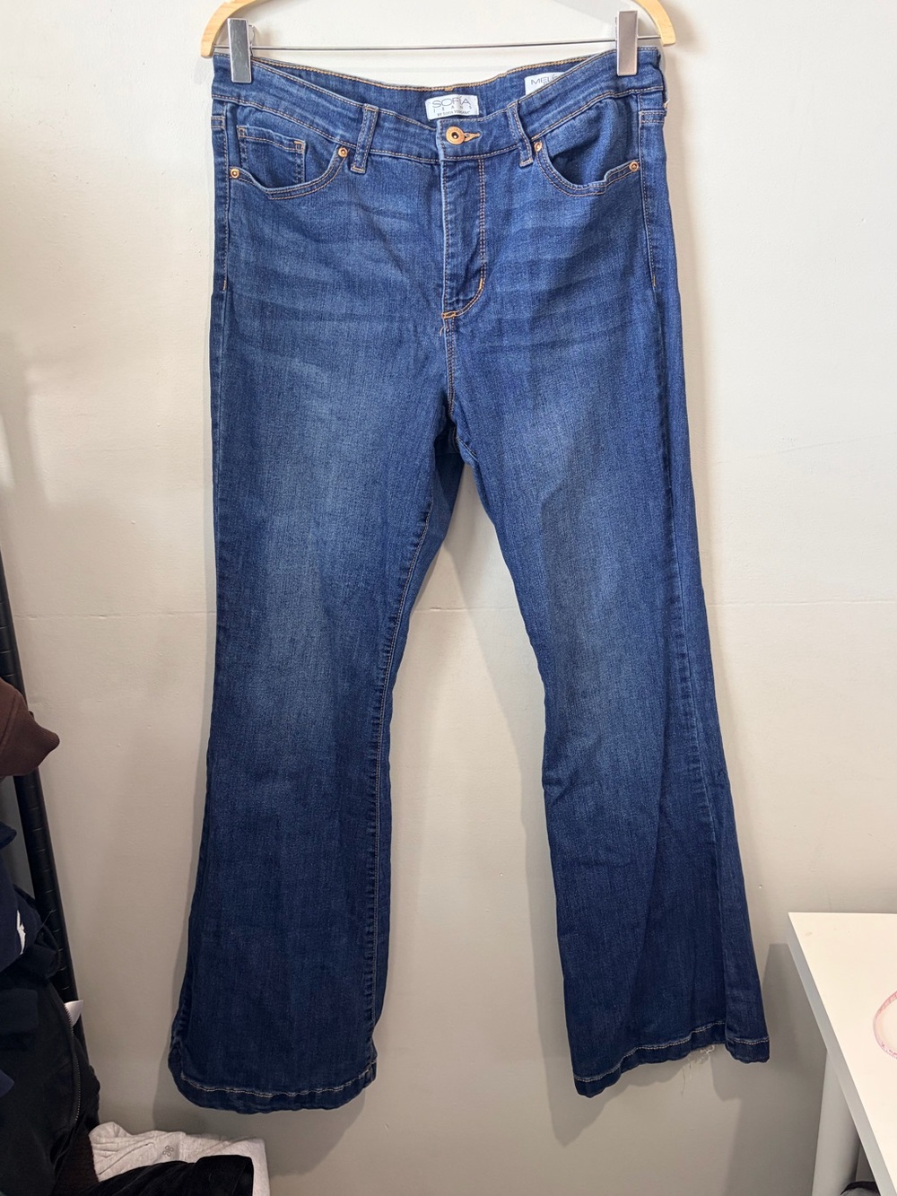 Sofia Jeans by Sofia Vergara Melisa Flare Jeans Size 12 High Rise Medium Wash